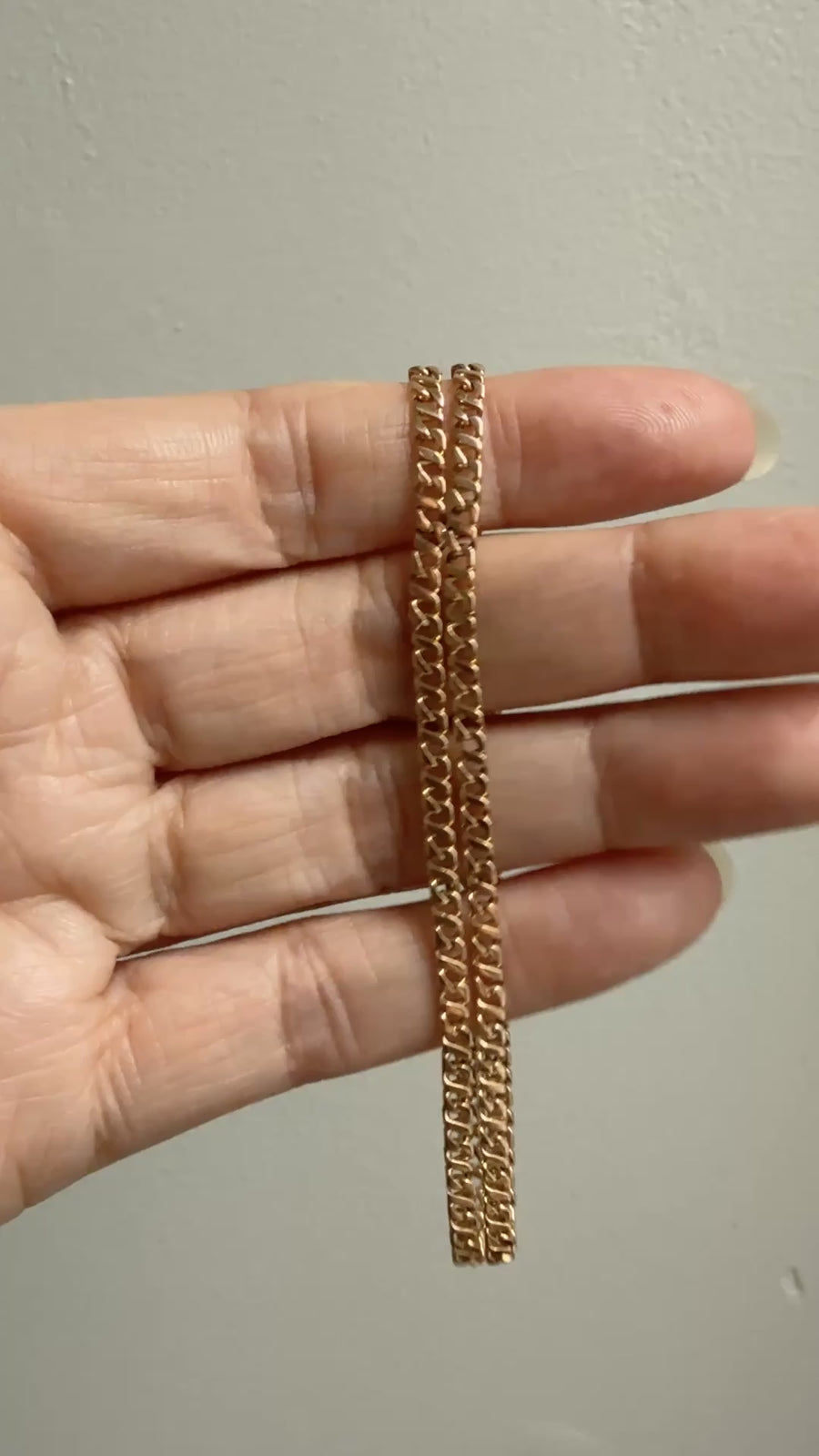 Midcentury era 18k gold Curb Link - Double strand bracelet - 7.6 inch length