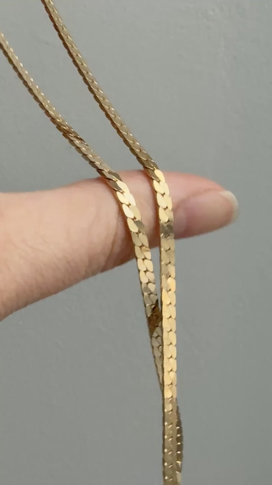 EXCELLENT! Vintage Italian 18k gold special tight curb chain mirrored necklace by Balestra- 17 inch length