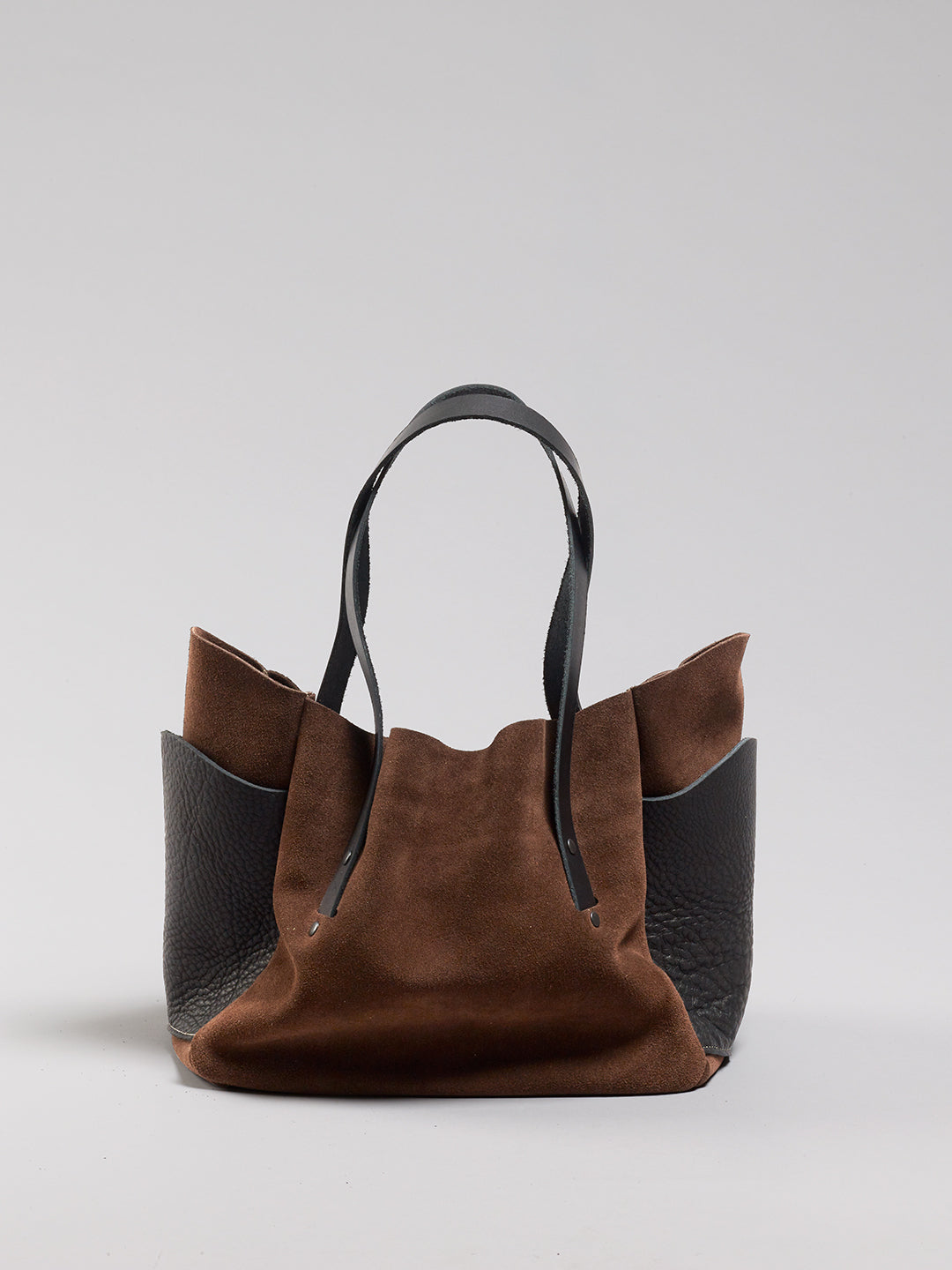 Design your own CUSTOM colorway with Jill - Brev carryall leather bag