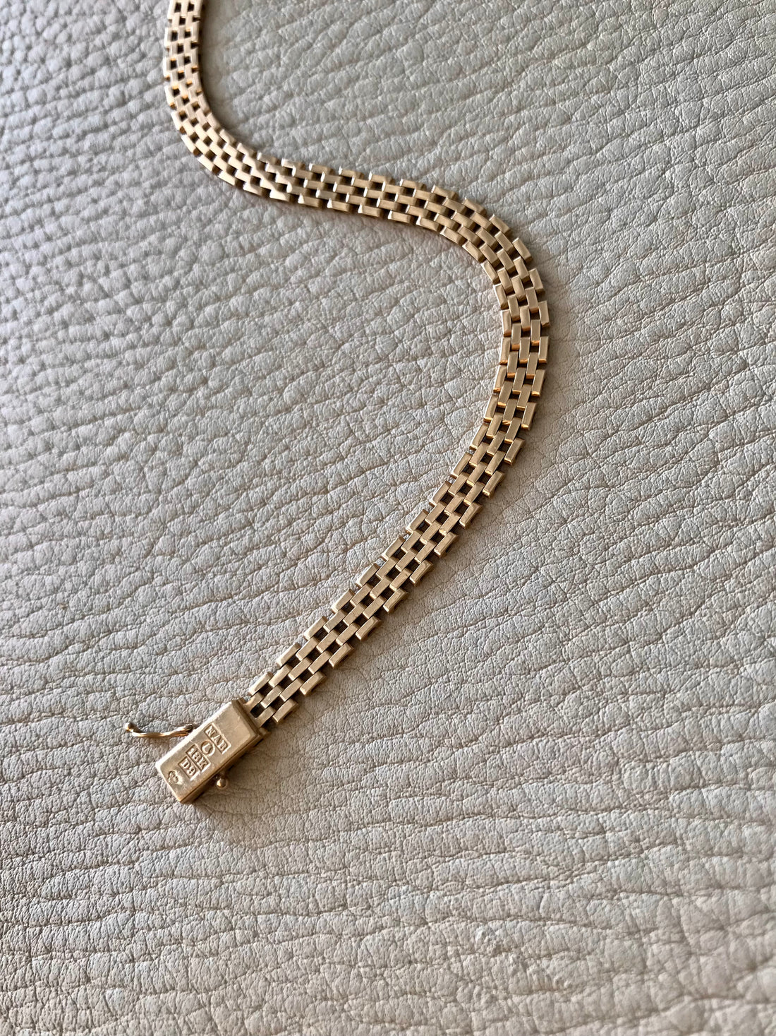 Silky 1954 brick link 18k solid gold bracelet - Stockholm, Sweden