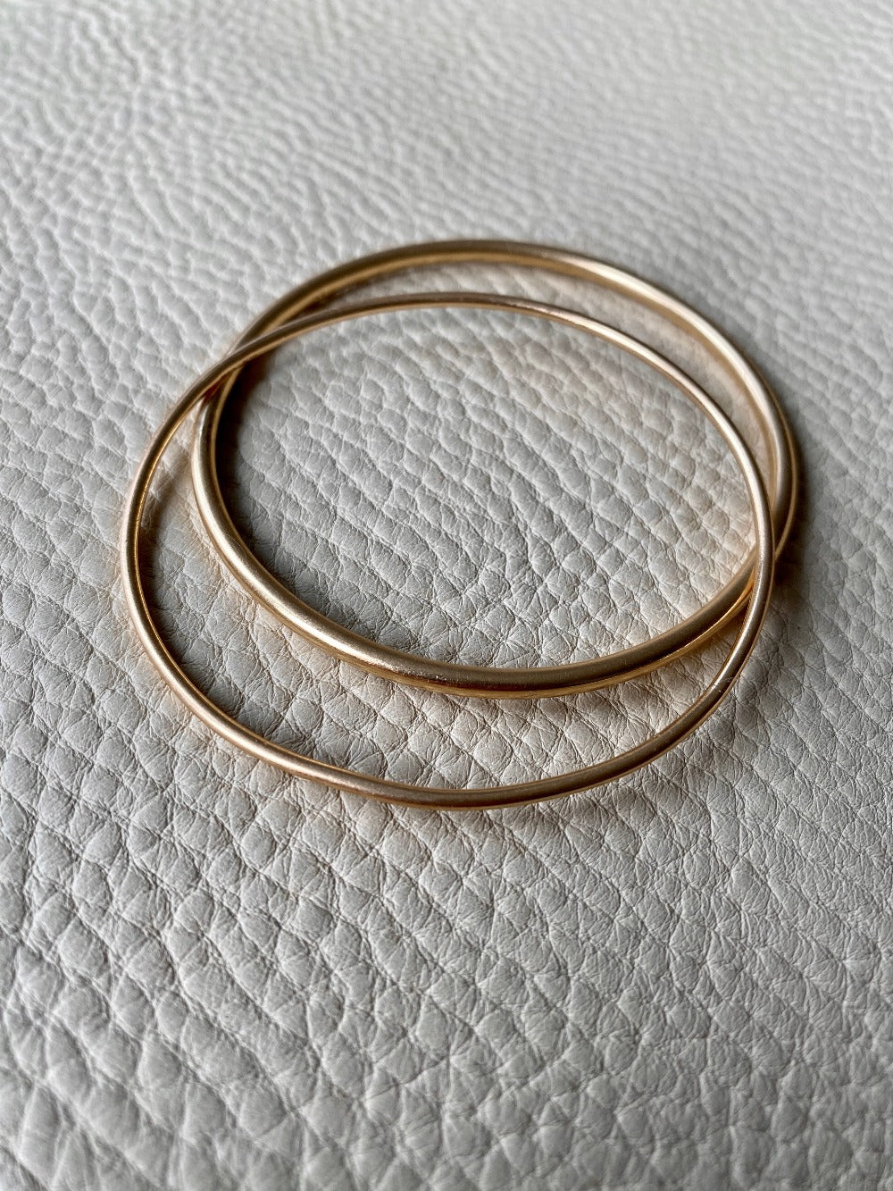 Danish vintage 14k Gold solid oval bangle 1957-1967