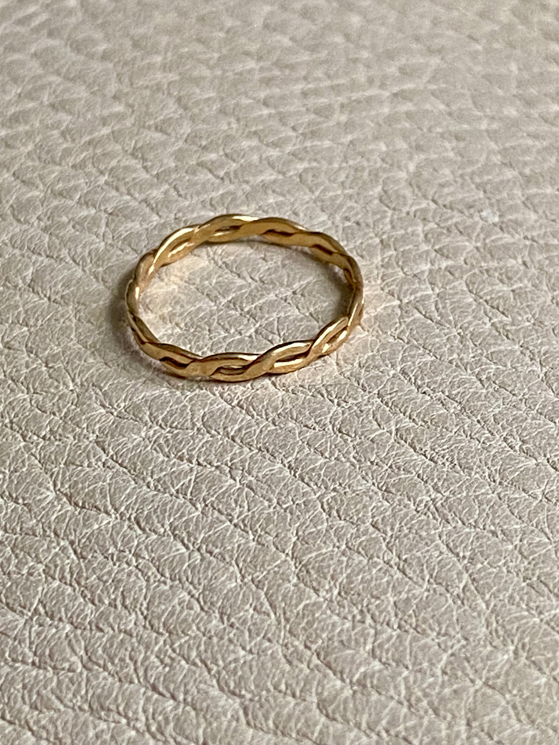 18k gold ring - Scandinavian vintage double strand twist- size 5