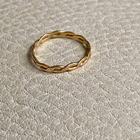 18k gold ring - Scandinavian vintage double strand twist- size 5