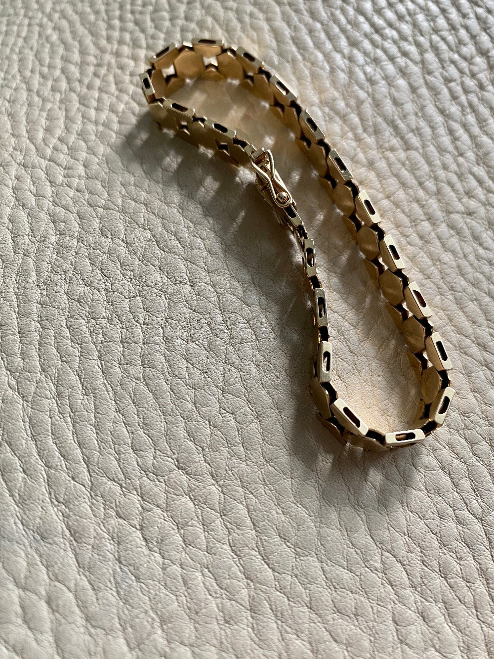 1960s/70s Danish Hexagon link 16g of 14k solid gold bracelet - 7.25 inch length