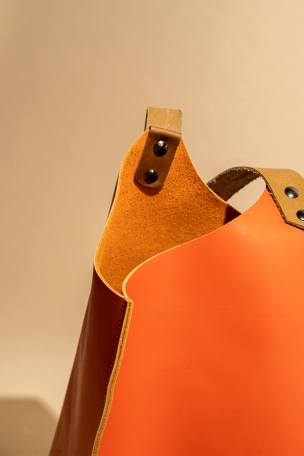 Wedge bag - Papaya orange leather