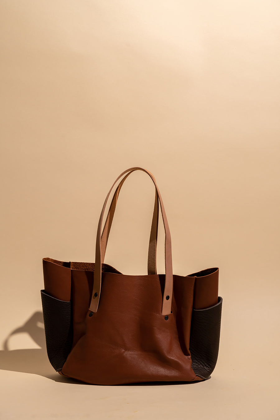 Brev MEDIUM carryall - Cinnamon