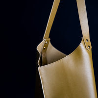 Wedge handbag - French goat leather in Antique Gold - Luxury edition *01