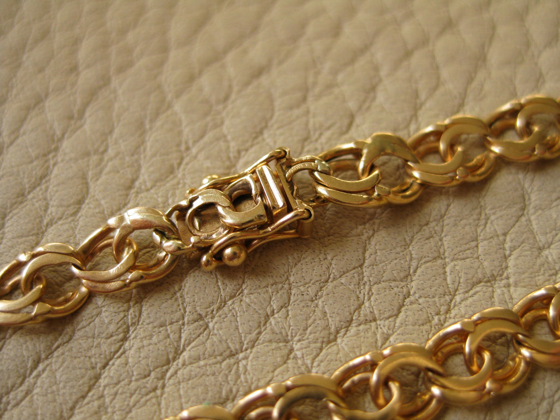 Delicate 18k double-link solid gold bracelet - Trelleborg, Sweden 1963