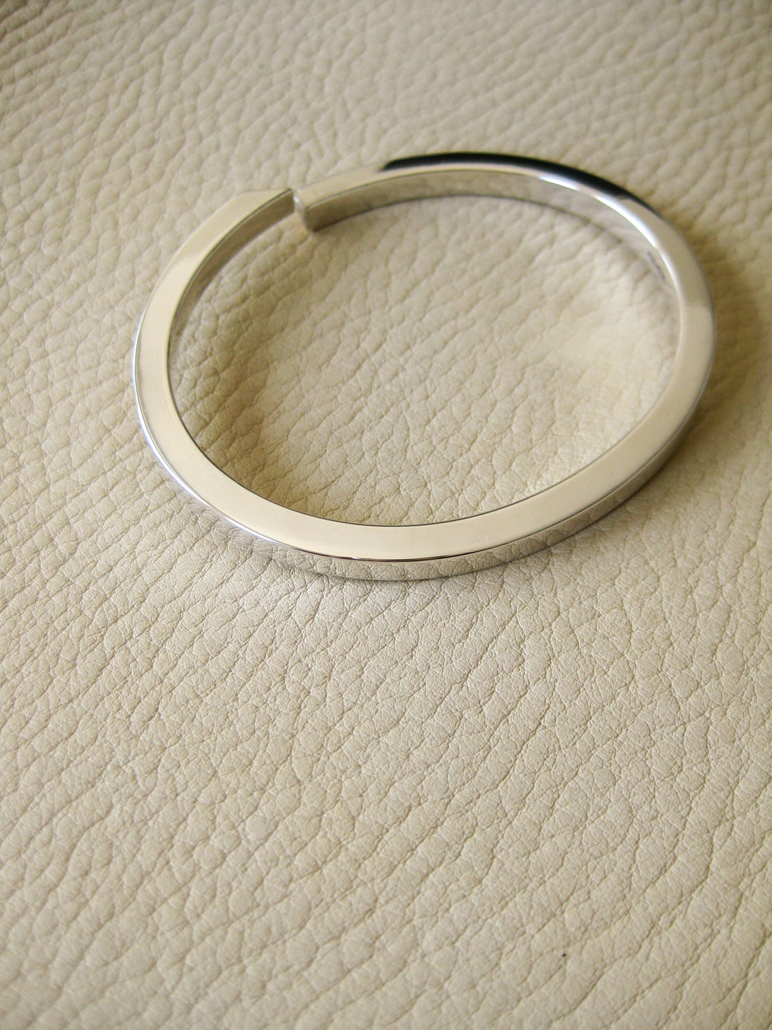 Heavy 46g Modernist Danish sterling silver bangle with gold tips