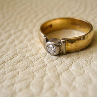 1996 Swedish brilliant cut diamond set in 18k gold - ring size 6.5