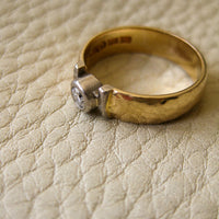 1996 Swedish brilliant cut diamond set in 18k gold - ring size 6.5