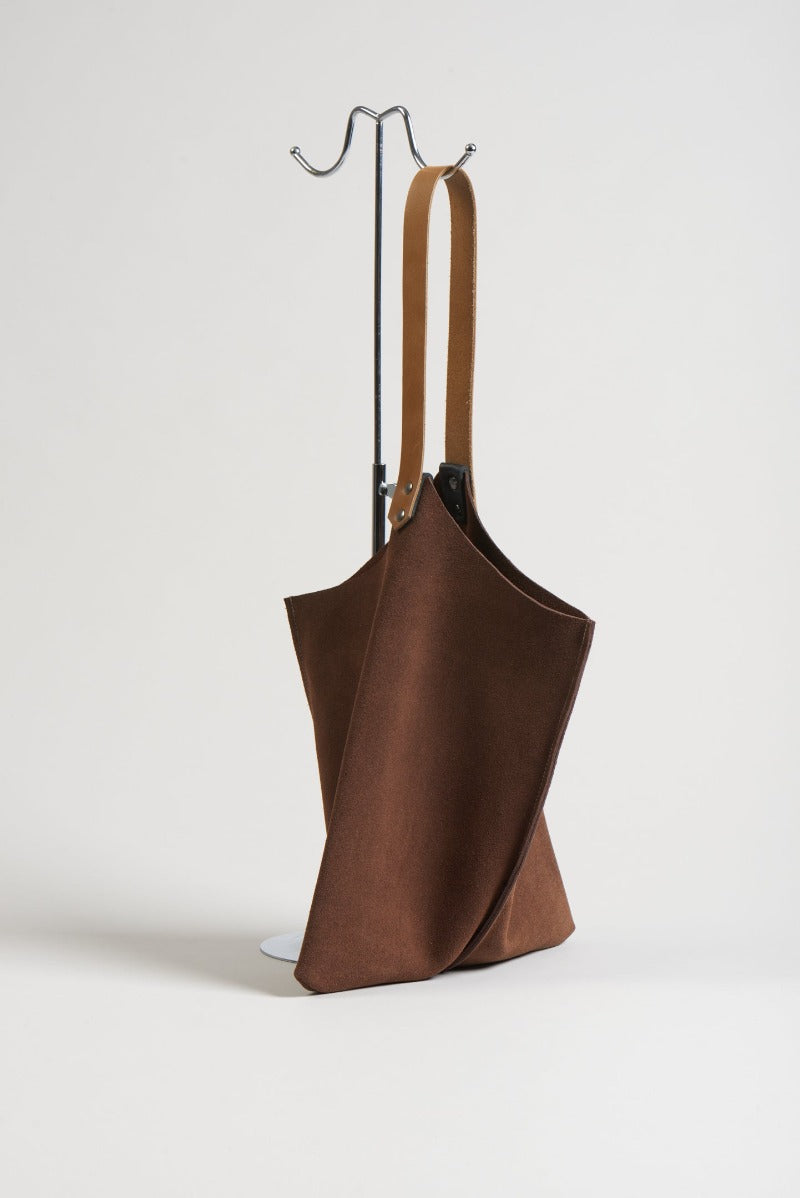 Wedge bag -  Allspice brown suede