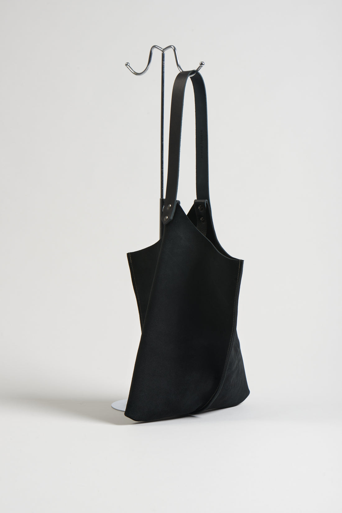 Wedge bag -  Black suede