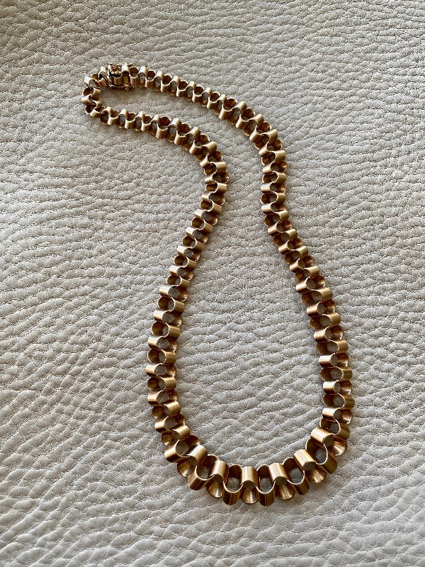 vintage danish 14k ruffle necklace 17.5 inches long